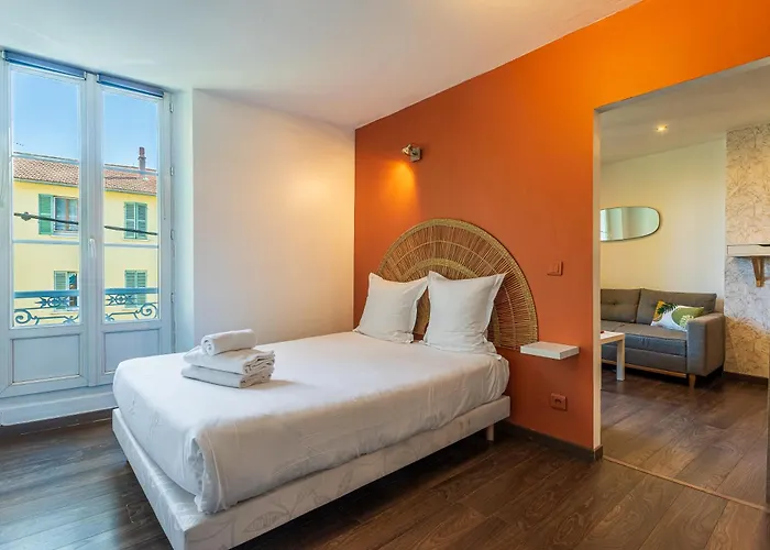 T2 Hyper Centre Clim,wifi * Hyères